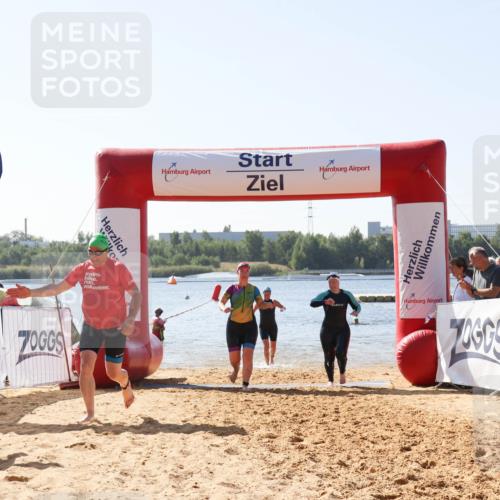 01.09.2024 - 17. Tribühne Triathlon Luisa Fischer http://msf.ph/oto/6896915 01.09.2024 11:26:39 Schwimmen 485, 507, 508, 520, 536 meine-sportfotos.de