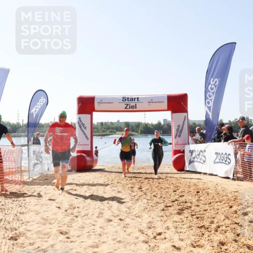 01.09.2024 - 17. Tribühne Triathlon Luisa Fischer http://msf.ph/oto/6896924 01.09.2024 11:26:40 Schwimmen 485, 507, 508, 520, 536 meine-sportfotos.de