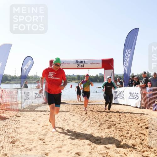 01.09.2024 - 17. Tribühne Triathlon Luisa Fischer http://msf.ph/oto/6896930 01.09.2024 11:26:41 Schwimmen 485, 507, 508, 520, 536 meine-sportfotos.de