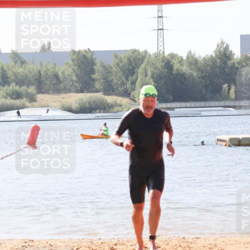 01.09.2024 - 17. Tribühne Triathlon Luisa Fischer http://msf.ph/oto/6896947 01.09.2024 11:26:58 Schwimmen 460 meine-sportfotos.de