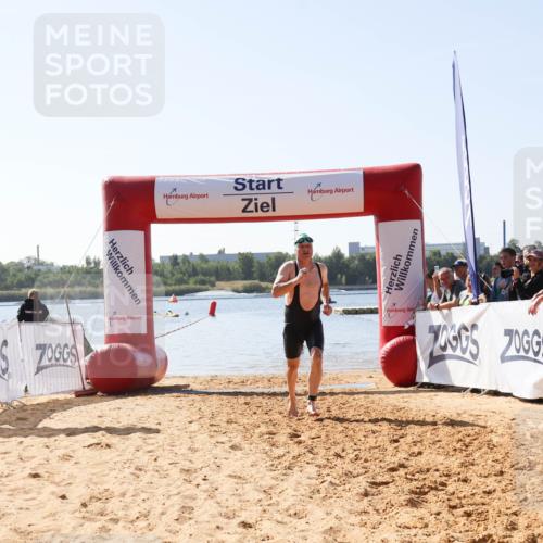 01.09.2024 - 17. Tribühne Triathlon Luisa Fischer http://msf.ph/oto/6896985 01.09.2024 11:28:22 Schwimmen 459 meine-sportfotos.de
