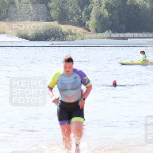 01.09.2024 - 17. Tribühne Triathlon Luisa Fischer http://msf.ph/oto/6897004 01.09.2024 11:34:22 Schwimmen 533 meine-sportfotos.de