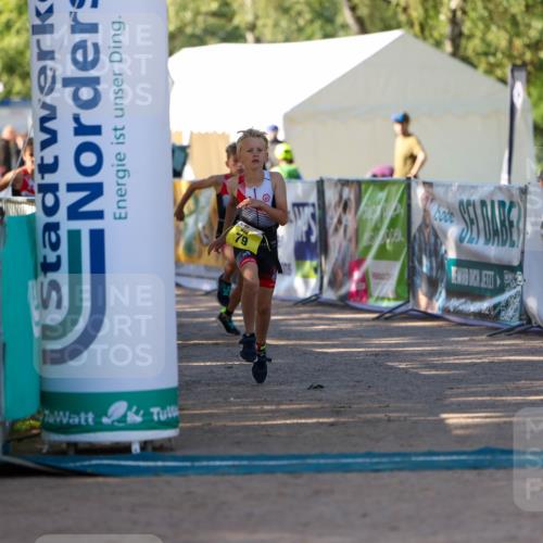01.09.2024 - 17. Tribühne Triathlon Michael Strokosch http://msf.ph/oto/6897010 01.09.2024 09:50:42 Ziel 63, 78, 79, 100 meine-sportfotos.de