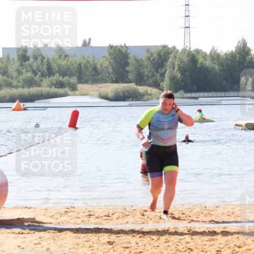 01.09.2024 - 17. Tribühne Triathlon Luisa Fischer http://msf.ph/oto/6897012 01.09.2024 11:34:25 Schwimmen 533 meine-sportfotos.de