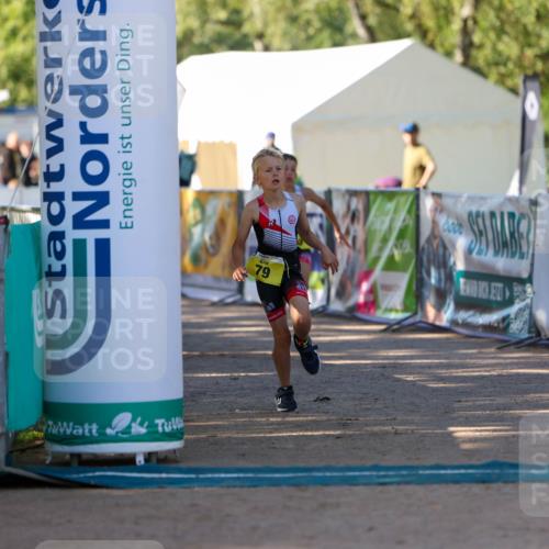 01.09.2024 - 17. Tribühne Triathlon Michael Strokosch http://msf.ph/oto/6897017 01.09.2024 09:50:43 Ziel 63, 78, 79, 100 meine-sportfotos.de