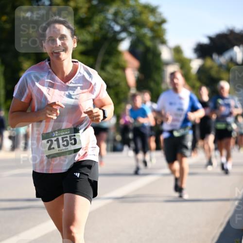 01.09.2024 - BARMER Alsterlauf Dr. Thomas Lammeyer http://msf.ph/oto/6897032 01.09.2024 09:35:22 Laufen 35, 2155 meine-sportfotos.de