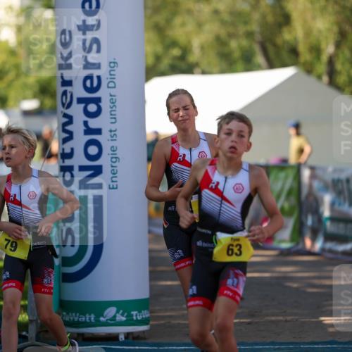 01.09.2024 - 17. Tribühne Triathlon Michael Strokosch http://msf.ph/oto/6897065 01.09.2024 09:50:45 Ziel 63, 78, 79 meine-sportfotos.de