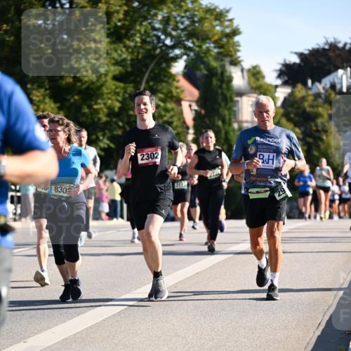 01.09.2024 - BARMER Alsterlauf Dr. Thomas Lammeyer http://msf.ph/oto/6897080 01.09.2024 09:35:25 Laufen 8302, 2302 meine-sportfotos.de