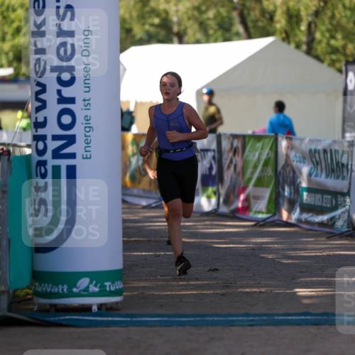 01.09.2024 - 17. Tribühne Triathlon Michael Strokosch http://msf.ph/oto/6897102 01.09.2024 09:50:55 Ziel 81, 87 meine-sportfotos.de