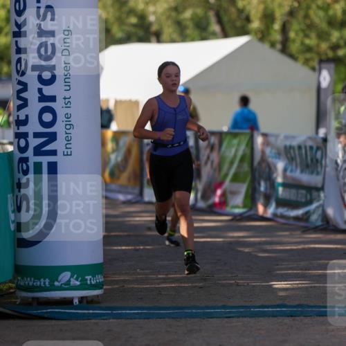 01.09.2024 - 17. Tribühne Triathlon Michael Strokosch http://msf.ph/oto/6897107 01.09.2024 09:50:55 Ziel 81, 87 meine-sportfotos.de