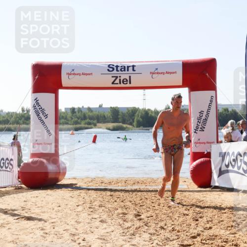 01.09.2024 - 17. Tribühne Triathlon Luisa Fischer http://msf.ph/oto/6897161 01.09.2024 11:38:46 Schwimmen 649 meine-sportfotos.de