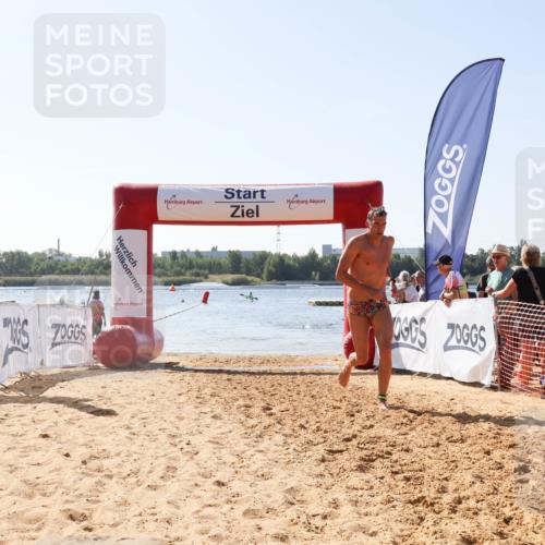 01.09.2024 - 17. Tribühne Triathlon Luisa Fischer http://msf.ph/oto/6897168 01.09.2024 11:38:47 Schwimmen 649 meine-sportfotos.de