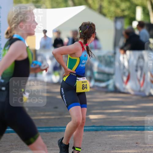 01.09.2024 - 17. Tribühne Triathlon Michael Strokosch http://msf.ph/oto/6897238 01.09.2024 09:51:11 Ziel 84, 129 meine-sportfotos.de