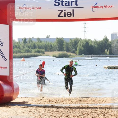 01.09.2024 - 17. Tribühne Triathlon Luisa Fischer http://msf.ph/oto/6897241 01.09.2024 11:40:12 Schwimmen 646, 668, 712 meine-sportfotos.de