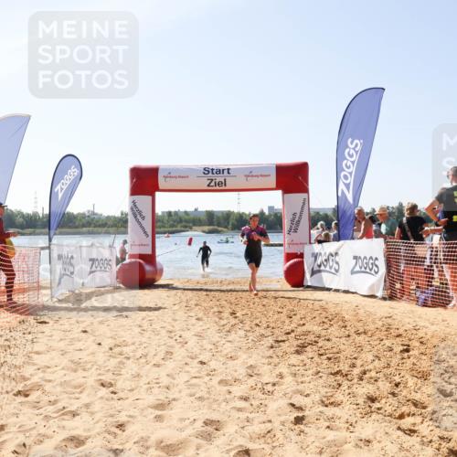 01.09.2024 - 17. Tribühne Triathlon Luisa Fischer http://msf.ph/oto/6897282 01.09.2024 11:40:17 Schwimmen 646, 668, 712 meine-sportfotos.de