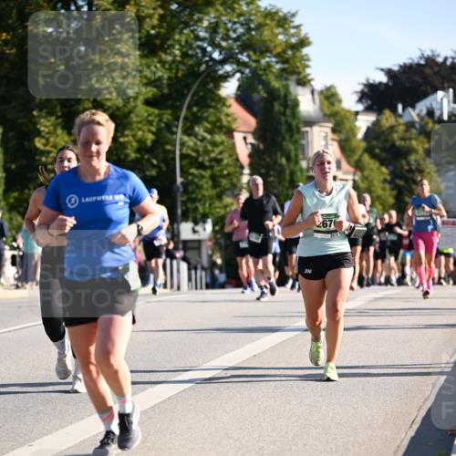 01.09.2024 - BARMER Alsterlauf Dr. Thomas Lammeyer http://msf.ph/oto/6897290 01.09.2024 09:35:36 Laufen 267, 2670 meine-sportfotos.de