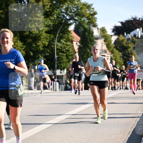 01.09.2024 - BARMER Alsterlauf Dr. Thomas Lammeyer http://msf.ph/oto/6897304 01.09.2024 09:35:36 Laufen 48, 267, 2670 meine-sportfotos.de