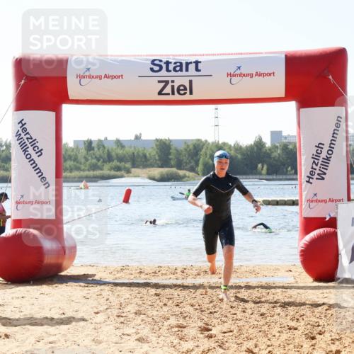 01.09.2024 - 17. Tribühne Triathlon Luisa Fischer http://msf.ph/oto/6897314 01.09.2024 11:40:21 Schwimmen 646, 668, 712 meine-sportfotos.de