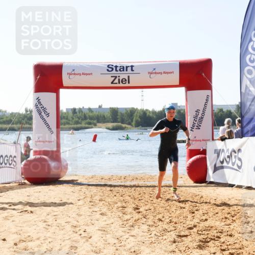 01.09.2024 - 17. Tribühne Triathlon Luisa Fischer http://msf.ph/oto/6897317 01.09.2024 11:40:22 Schwimmen 646, 668, 712 meine-sportfotos.de