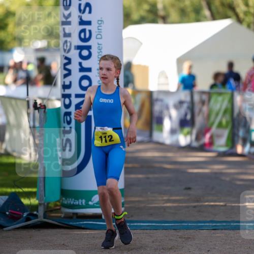 01.09.2024 - 17. Tribühne Triathlon Michael Strokosch http://msf.ph/oto/6897343 01.09.2024 09:51:45 Ziel 96, 112, 125 meine-sportfotos.de