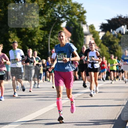 01.09.2024 - BARMER Alsterlauf Dr. Thomas Lammeyer http://msf.ph/oto/6897435 01.09.2024 09:35:41 Laufen 1755, 3711 meine-sportfotos.de