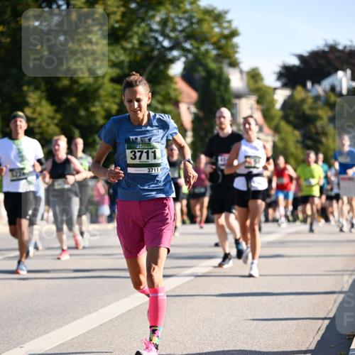 01.09.2024 - BARMER Alsterlauf Dr. Thomas Lammeyer http://msf.ph/oto/6897446 01.09.2024 09:35:42 Laufen 3711, 3711 meine-sportfotos.de