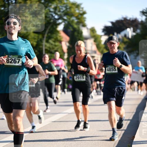 01.09.2024 - BARMER Alsterlauf Dr. Thomas Lammeyer http://msf.ph/oto/6897634 01.09.2024 09:35:52 Laufen 35, 8267, 649, 2915, 4855 meine-sportfotos.de