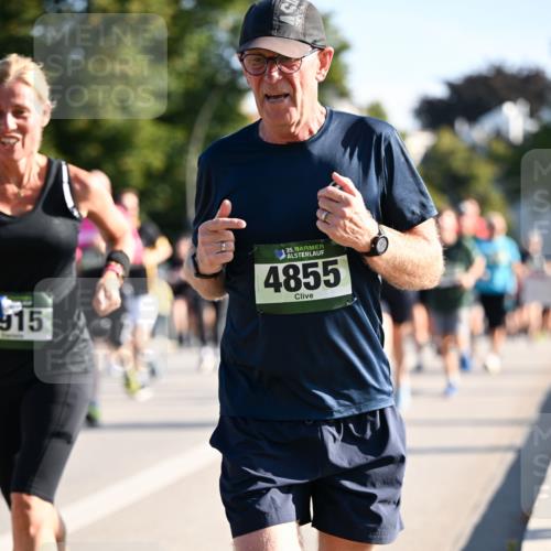 01.09.2024 - BARMER Alsterlauf Dr. Thomas Lammeyer http://msf.ph/oto/6897683 01.09.2024 09:35:54 Laufen 915, 35, 4855 meine-sportfotos.de