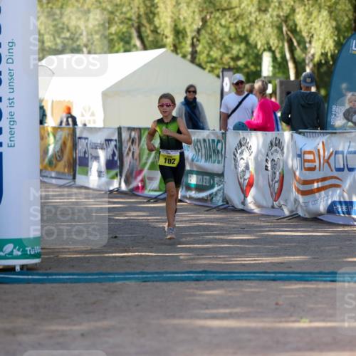 01.09.2024 - 17. Tribühne Triathlon Michael Strokosch http://msf.ph/oto/6897688 01.09.2024 09:54:19 Ziel 102 meine-sportfotos.de