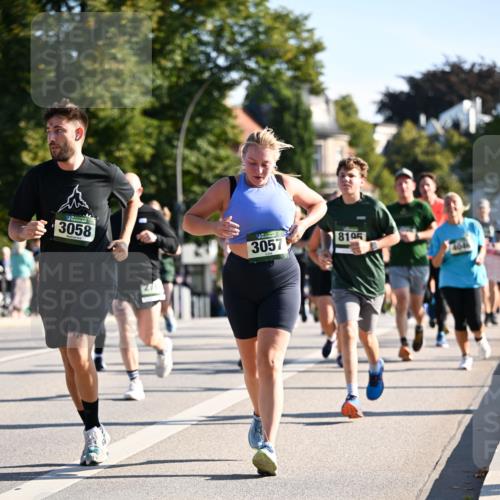 01.09.2024 - BARMER Alsterlauf Dr. Thomas Lammeyer http://msf.ph/oto/6897716 01.09.2024 09:35:56 Laufen 3058, 8195, 3057 meine-sportfotos.de
