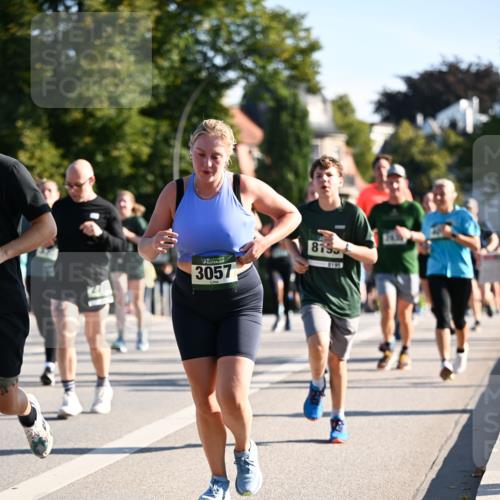 01.09.2024 - BARMER Alsterlauf Dr. Thomas Lammeyer http://msf.ph/oto/6897737 01.09.2024 09:35:56 Laufen 3057, 8155, 8195 meine-sportfotos.de