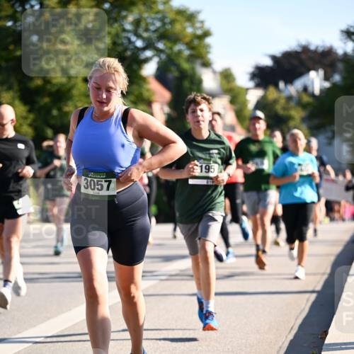 01.09.2024 - BARMER Alsterlauf Dr. Thomas Lammeyer http://msf.ph/oto/6897745 01.09.2024 09:35:57 Laufen 3057, 195 meine-sportfotos.de