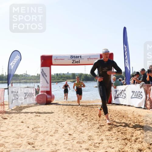 01.09.2024 - 17. Tribühne Triathlon Luisa Fischer http://msf.ph/oto/6897818 01.09.2024 11:42:45 Schwimmen 624, 656, 669 meine-sportfotos.de