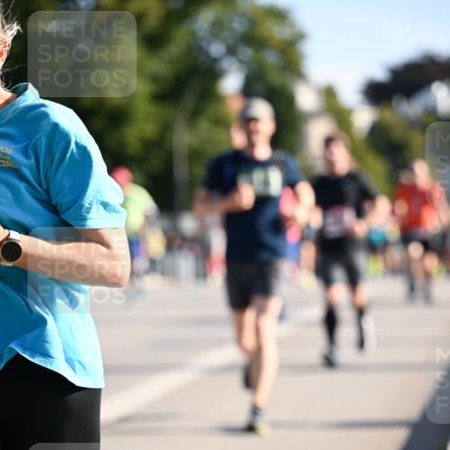 01.09.2024 - BARMER Alsterlauf Dr. Thomas Lammeyer http://msf.ph/oto/6897847 01.09.2024 09:36:01 Laufen  meine-sportfotos.de