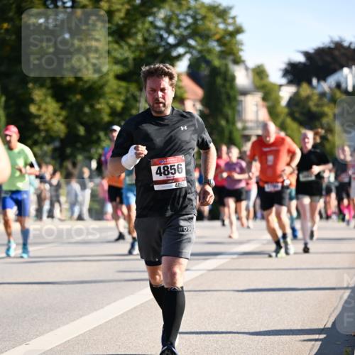 01.09.2024 - BARMER Alsterlauf Dr. Thomas Lammeyer http://msf.ph/oto/6897872 01.09.2024 09:36:03 Laufen 135, 4856, 4856 meine-sportfotos.de