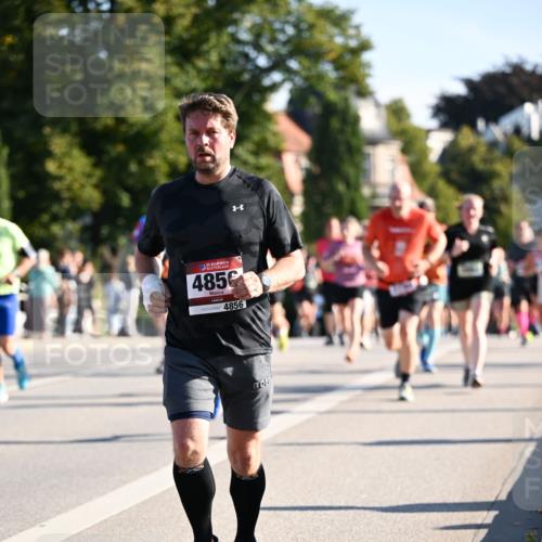 01.09.2024 - BARMER Alsterlauf Dr. Thomas Lammeyer http://msf.ph/oto/6897880 01.09.2024 09:36:04 Laufen 135, 4856, 4856 meine-sportfotos.de