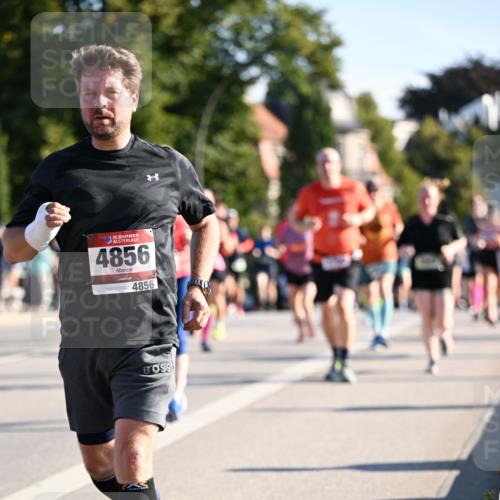 01.09.2024 - BARMER Alsterlauf Dr. Thomas Lammeyer http://msf.ph/oto/6897896 01.09.2024 09:36:04 Laufen 35, 4856, 4856 meine-sportfotos.de