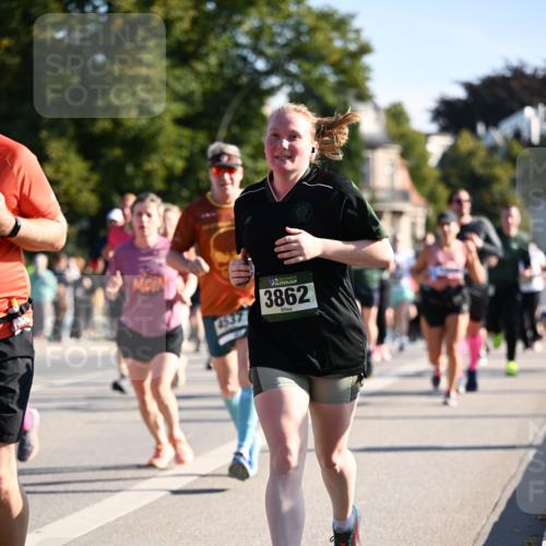 01.09.2024 - BARMER Alsterlauf Dr. Thomas Lammeyer http://msf.ph/oto/6897957 01.09.2024 09:36:07 Laufen 4537, 3862 meine-sportfotos.de