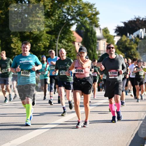 01.09.2024 - BARMER Alsterlauf Dr. Thomas Lammeyer http://msf.ph/oto/6897999 01.09.2024 09:36:10 Laufen 4980, 1011, 4906, 4612, 373, 881, 2208, 2208 meine-sportfotos.de