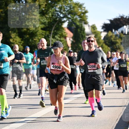 01.09.2024 - BARMER Alsterlauf Dr. Thomas Lammeyer http://msf.ph/oto/6898009 01.09.2024 09:36:10 Laufen 4612, 30, 4906, 2208, 2208, 2611 meine-sportfotos.de
