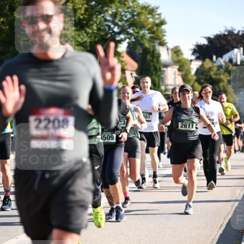 01.09.2024 - BARMER Alsterlauf Dr. Thomas Lammeyer http://msf.ph/oto/6898057 01.09.2024 09:36:12 Laufen 2208, 1509, 3, 261, 2611 meine-sportfotos.de