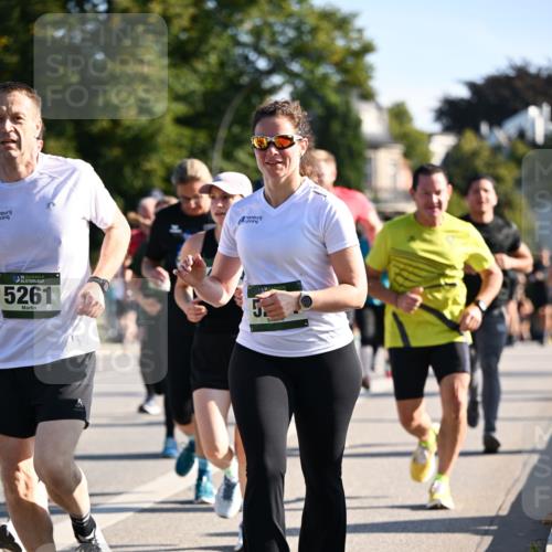 01.09.2024 - BARMER Alsterlauf Dr. Thomas Lammeyer http://msf.ph/oto/6898124 01.09.2024 09:36:16 Laufen 5261, 135 meine-sportfotos.de
