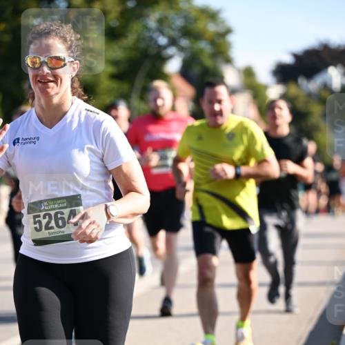 01.09.2024 - BARMER Alsterlauf Dr. Thomas Lammeyer http://msf.ph/oto/6898140 01.09.2024 09:36:17 Laufen 35, 5264 meine-sportfotos.de