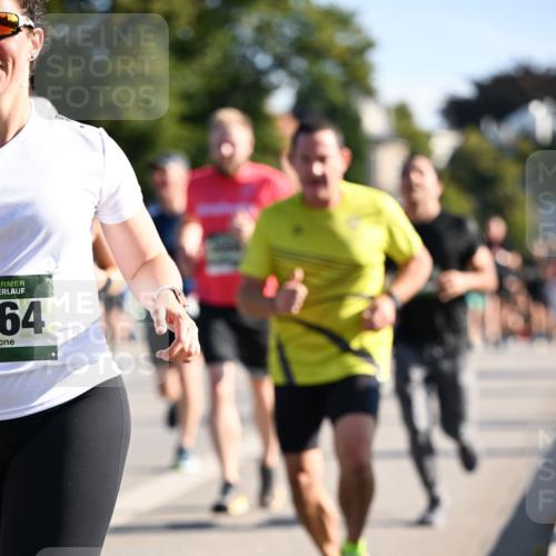 01.09.2024 - BARMER Alsterlauf Dr. Thomas Lammeyer http://msf.ph/oto/6898146 01.09.2024 09:36:17 Laufen 64 meine-sportfotos.de