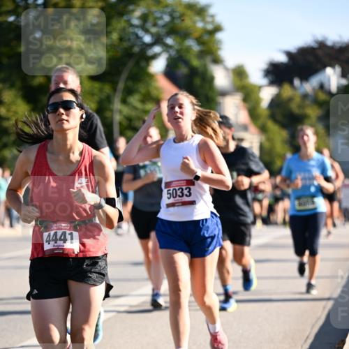 01.09.2024 - BARMER Alsterlauf Dr. Thomas Lammeyer http://msf.ph/oto/6898211 01.09.2024 09:36:25 Laufen 35, 4441, 5033 meine-sportfotos.de
