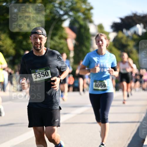 01.09.2024 - BARMER Alsterlauf Dr. Thomas Lammeyer http://msf.ph/oto/6898237 01.09.2024 09:36:27 Laufen 3350, 8059 meine-sportfotos.de
