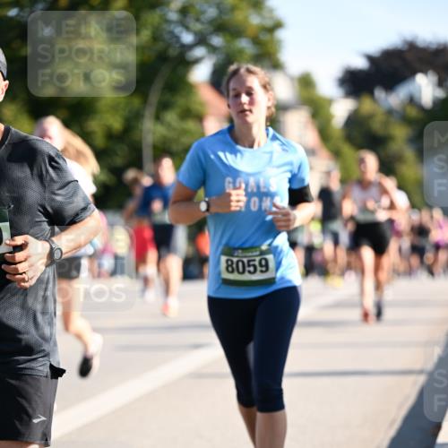 01.09.2024 - BARMER Alsterlauf Dr. Thomas Lammeyer http://msf.ph/oto/6898251 01.09.2024 09:36:28 Laufen 8059 meine-sportfotos.de
