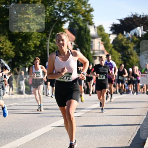 01.09.2024 - BARMER Alsterlauf Dr. Thomas Lammeyer http://msf.ph/oto/6898330 01.09.2024 09:36:31 Laufen 3272, 2041 meine-sportfotos.de
