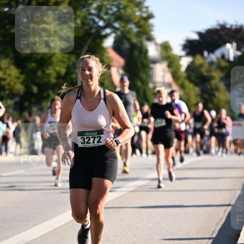 01.09.2024 - BARMER Alsterlauf Dr. Thomas Lammeyer http://msf.ph/oto/6898334 01.09.2024 09:36:31 Laufen 3272 meine-sportfotos.de