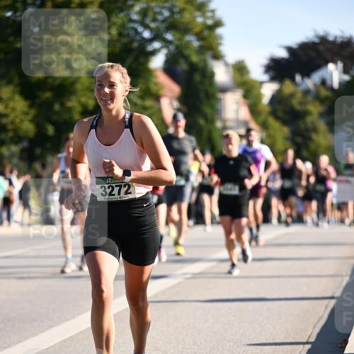 01.09.2024 - BARMER Alsterlauf Dr. Thomas Lammeyer http://msf.ph/oto/6898335 01.09.2024 09:36:31 Laufen 3272 meine-sportfotos.de